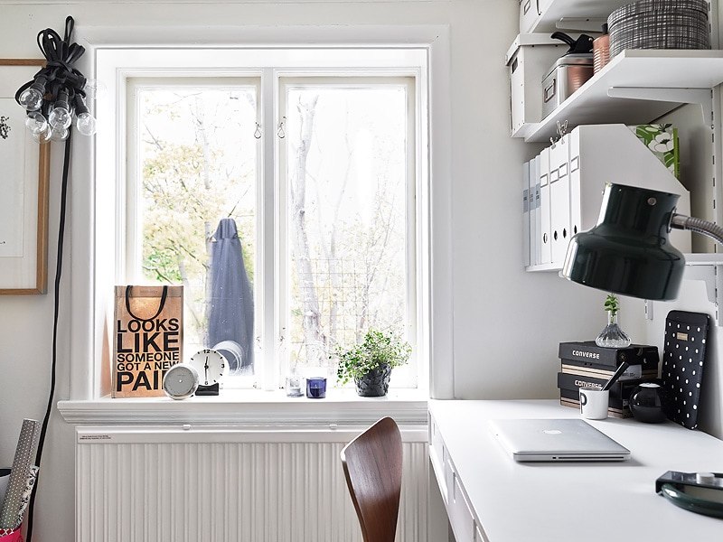 Cozy Swedish home - via Coco Lapine Design