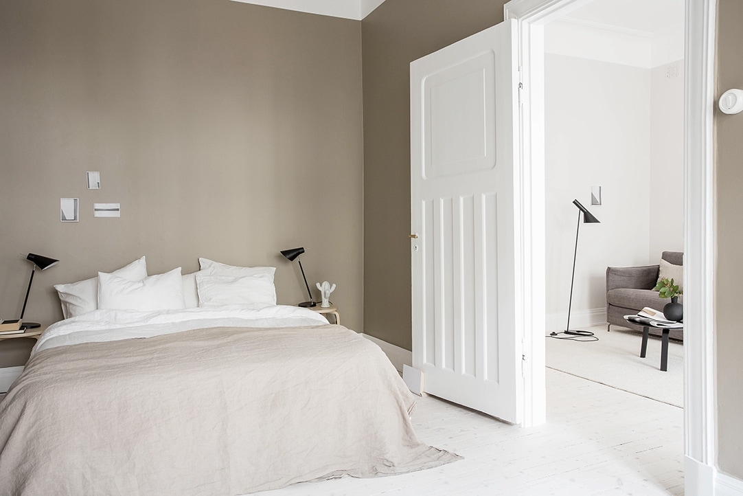 White Floors And A Beige Wall Coco Lapine Designcoco