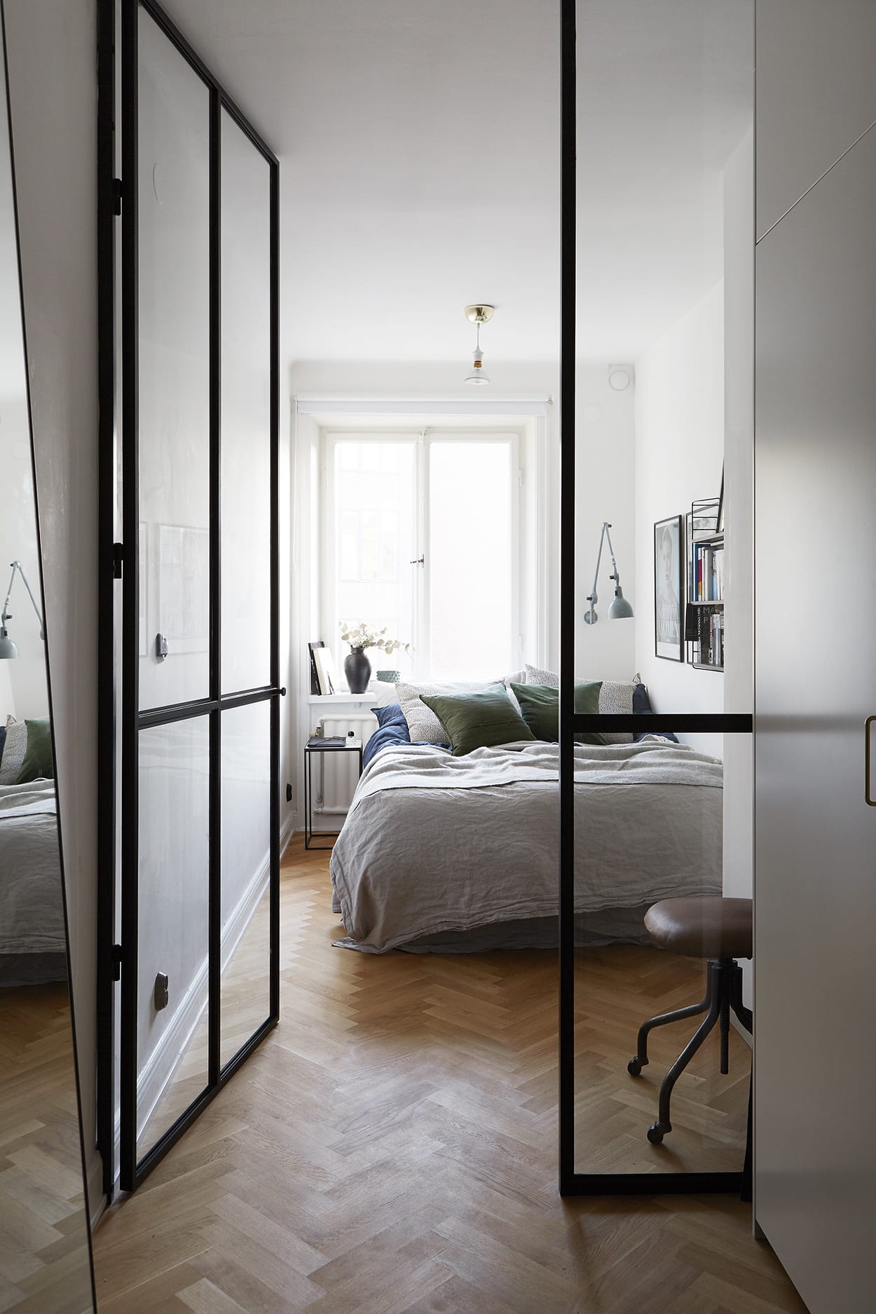 Bedroom Behind A Glass Partition Coco Lapine Designcoco
