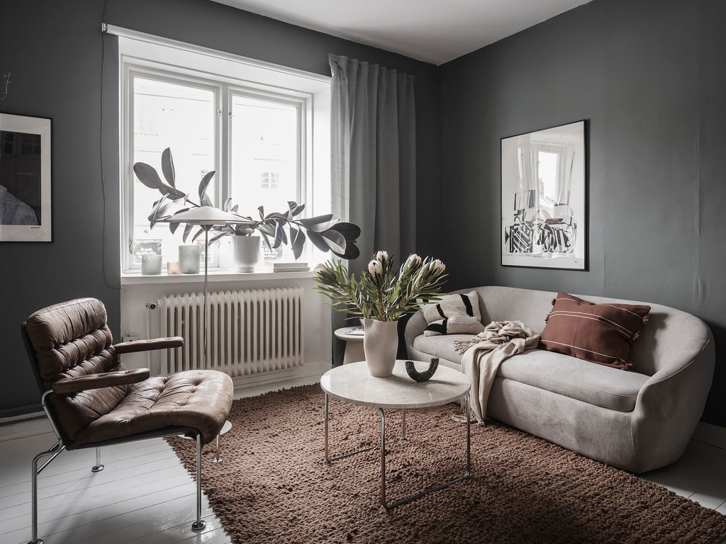 13 contrasting living rooms with dark grey walls - COCO LAPINE DESIGNCOCO  LAPINE DESIGN