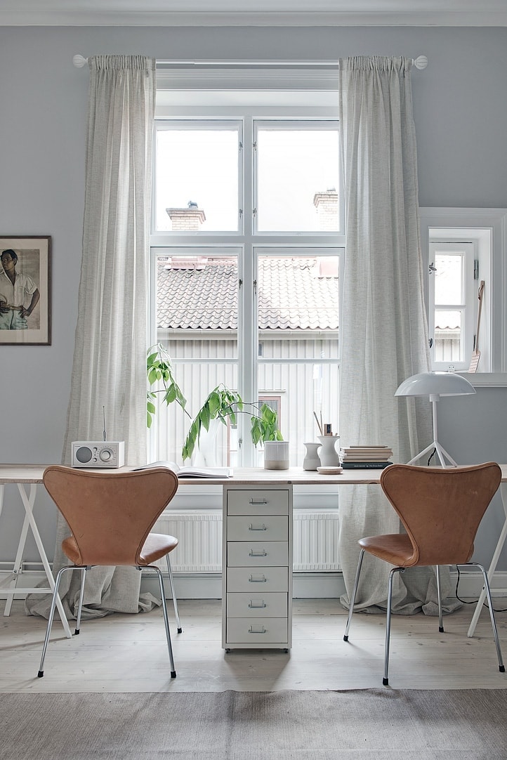 Two seat workspace and an old stove - COCO LAPINE DESIGNCOCO LAPINE DESIGN
