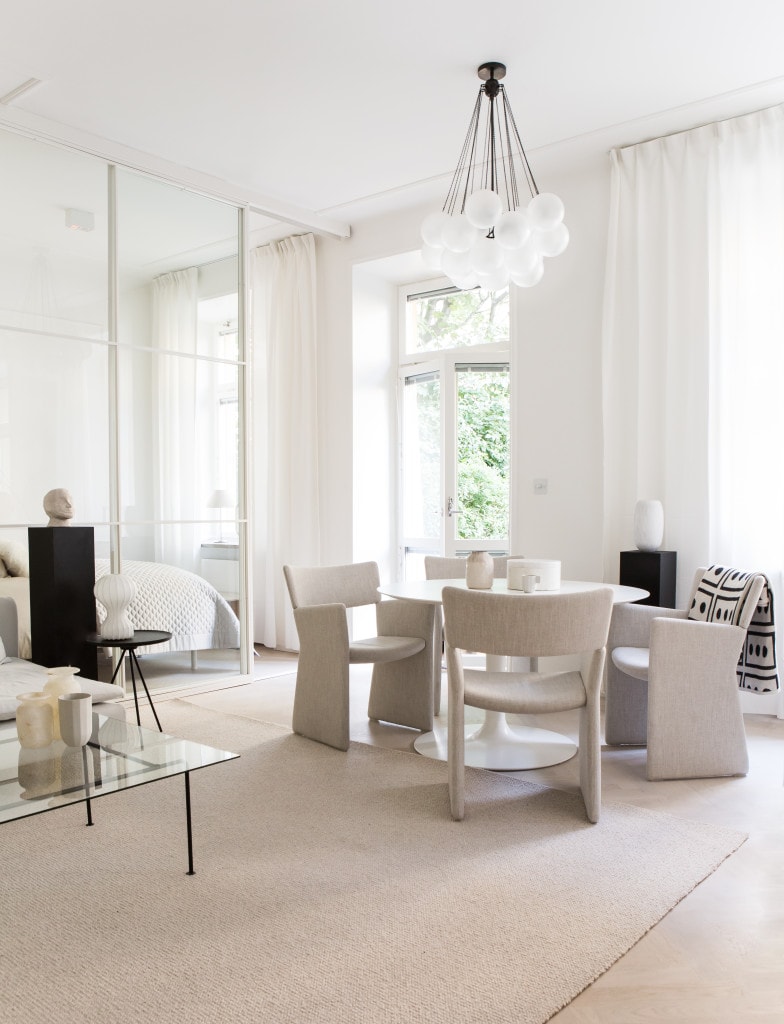Home in beige, nudes and white - via Coco Lapine Design blog