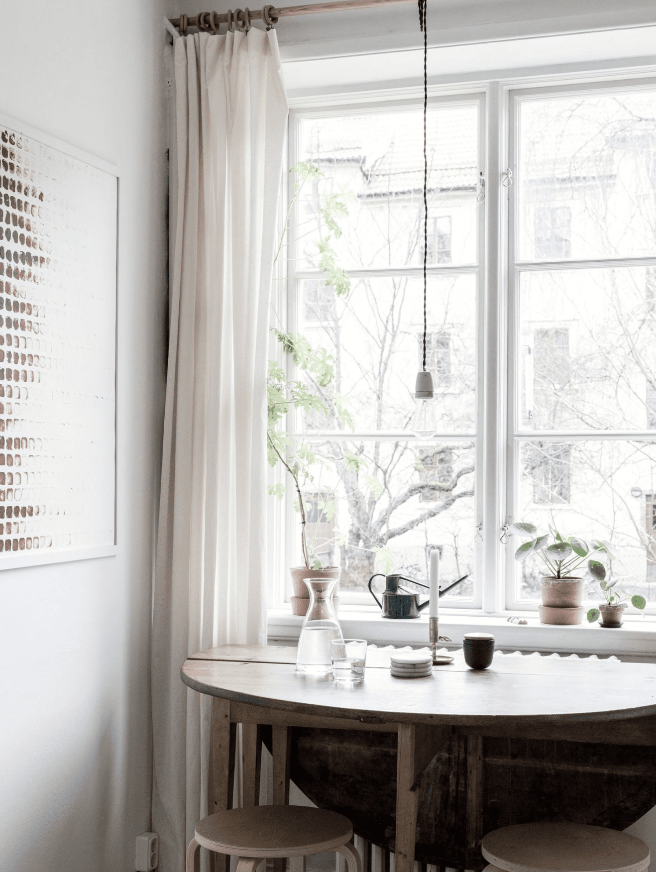 Cozy home finished with wood accents – COCO LAPINE DESIGN