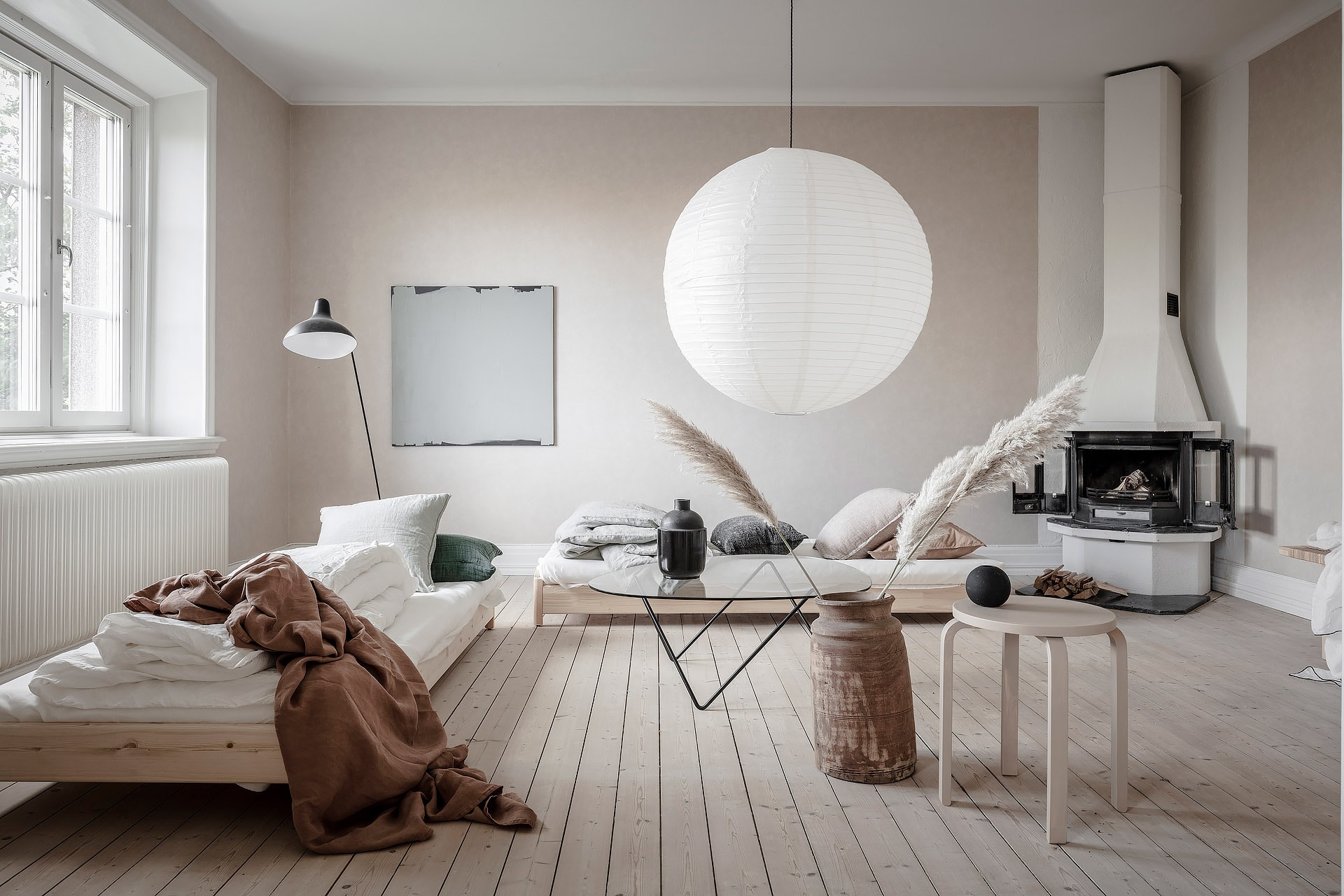 minimalist beige room