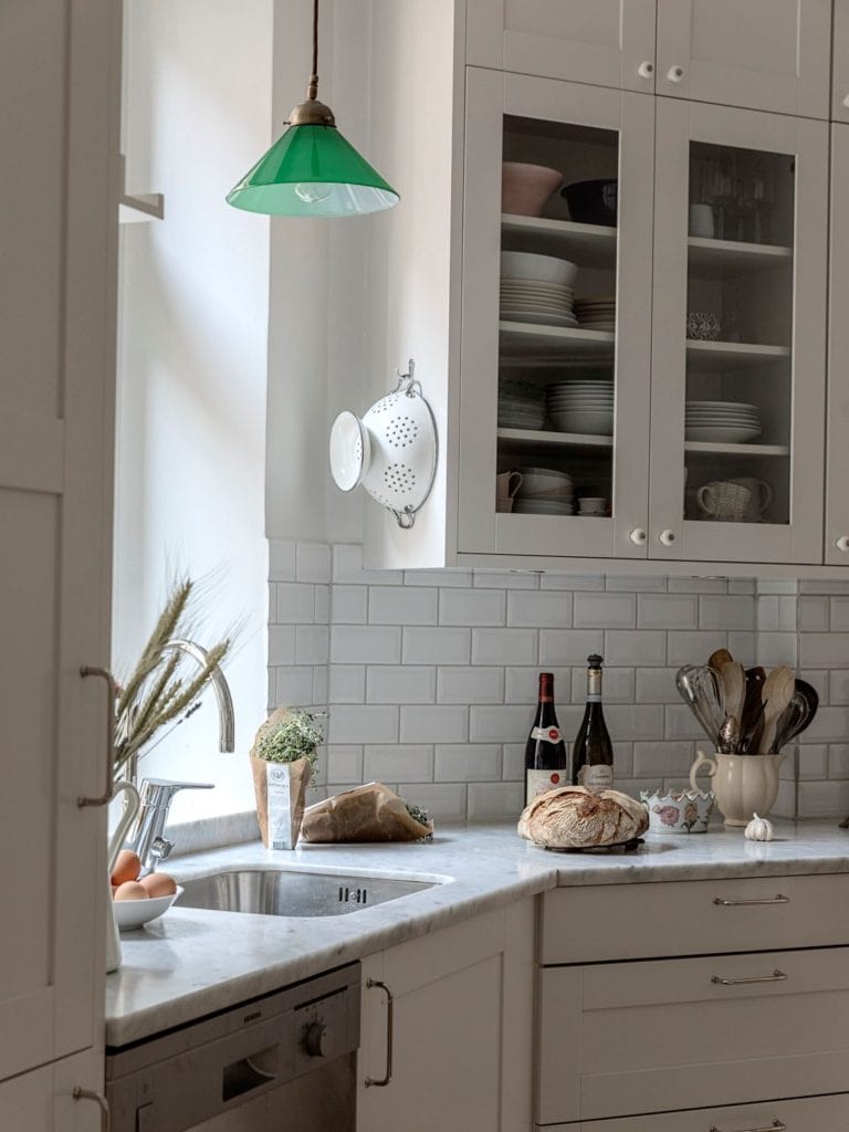 Sage green kitchen - COCO LAPINE DESIGNCOCO LAPINE DESIGN