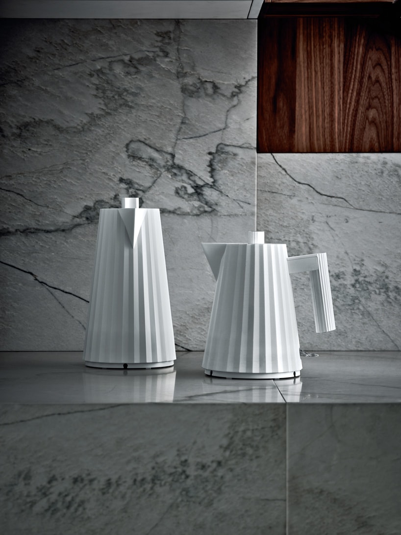 10 stylish electric kettles for the modern interior - COCO LAPINE  DESIGNCOCO LAPINE DESIGN