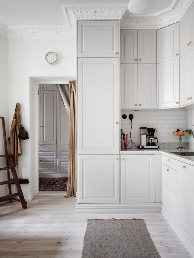 Home tour: Light grey kitchen cabinets and a sage-green bedroom - COCO LAPINE DESIGN