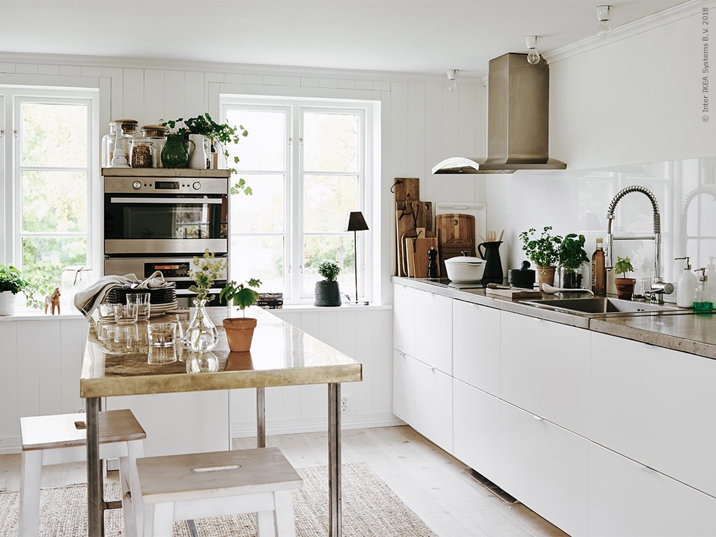 A kitchen with a personal touch - COCO LAPINE DESIGNCOCO LAPINE DESIGN