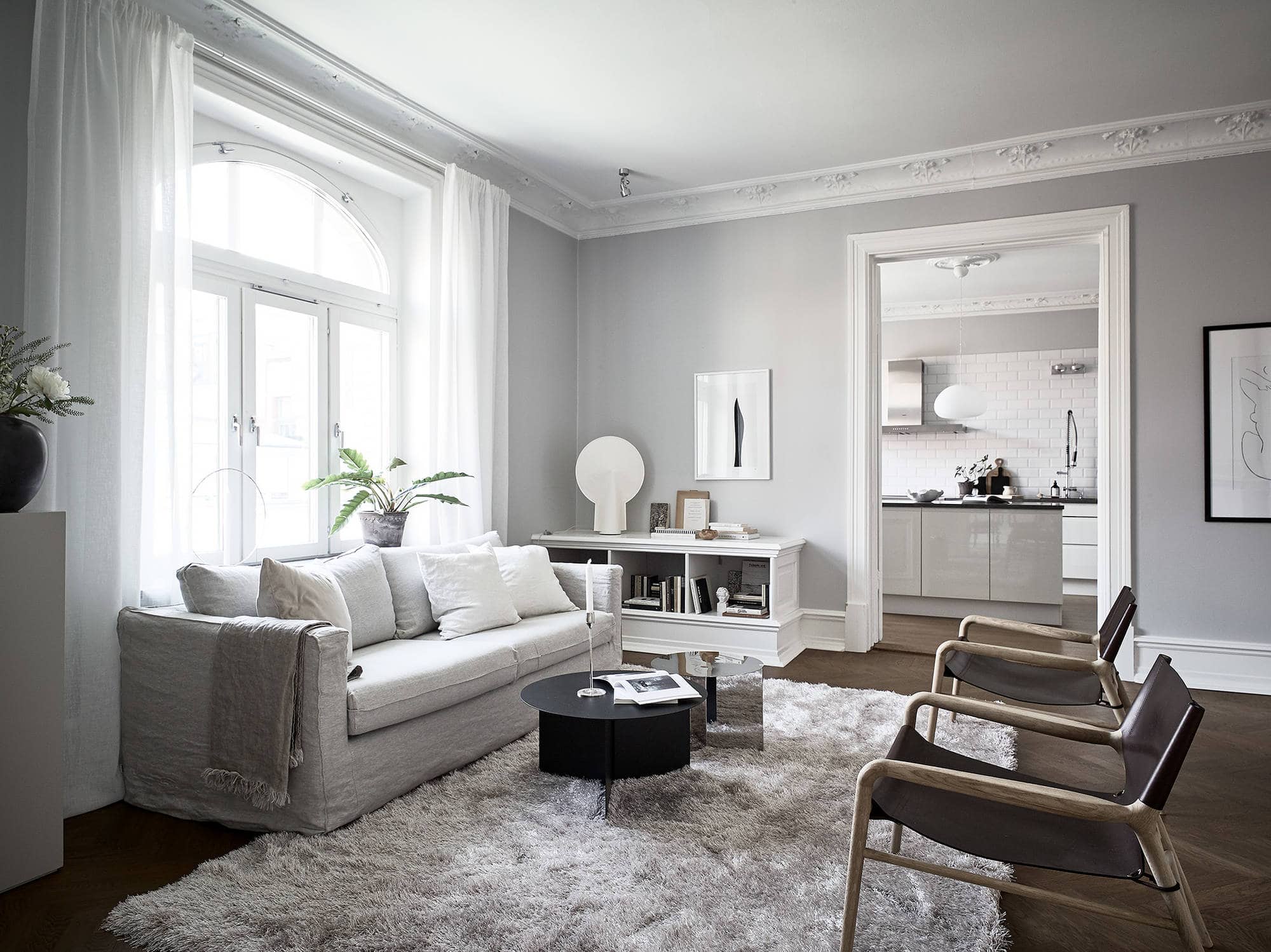 Fresh and inviting spacious apartment - COCO LAPINE DESIGNCOCO LAPINE ...